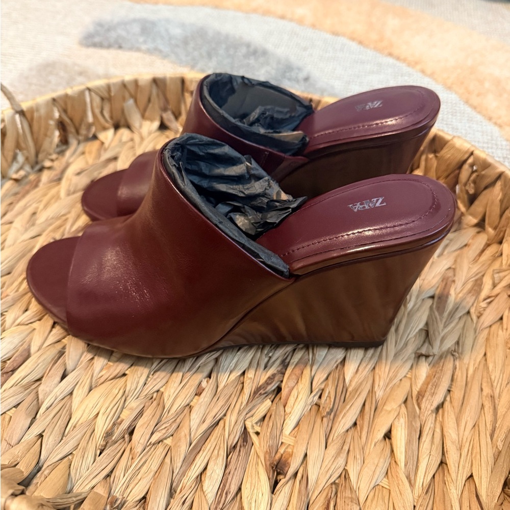 Zara Burgundy Wedge Mules - Picture 6 of 8
